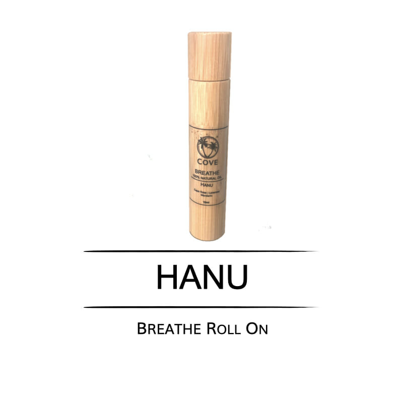 Hanu Breath Easy Organic Essential Oil crafted by Cove has coconut oil, eucalyptus, spearmint, lemon, peppermint, lavender and tea tree oil, that helps to relieve your baby’s chest and nasal congestion as well as help relieve a stuffy nose.